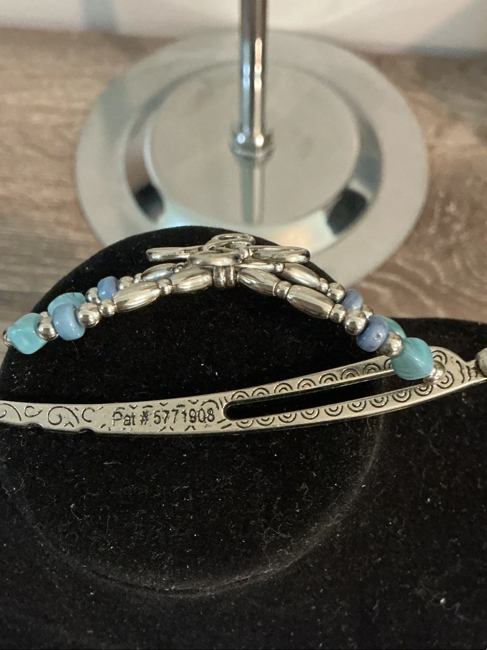 Flexi NWOT Silver-Tone Hair Clasp Slide with Blue Beads flexi8.com 2.5” x 1”